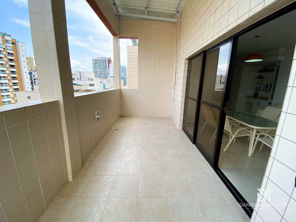 Cobertura à venda com 3 quartos, 251m² - Foto 2