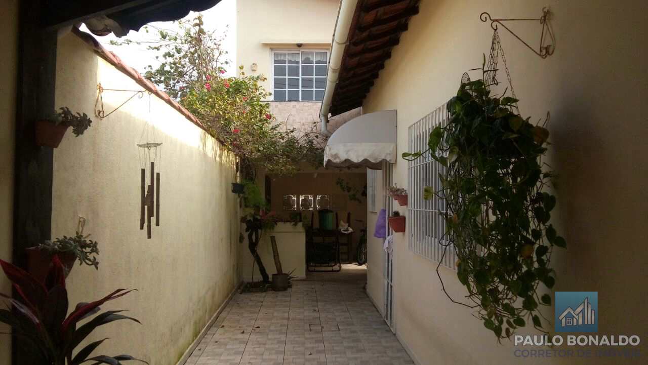 Casa à venda com 3 quartos, 300m² - Foto 12