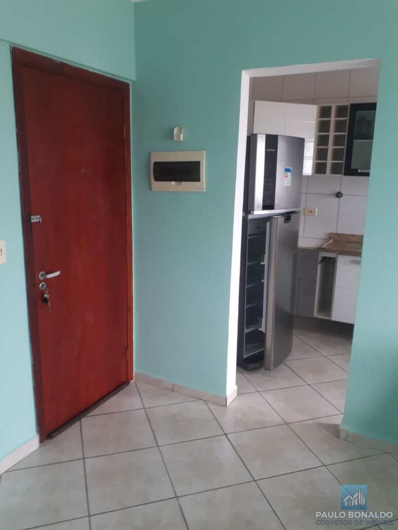 Apartamento à venda com 2 quartos, 67m² - Foto 4