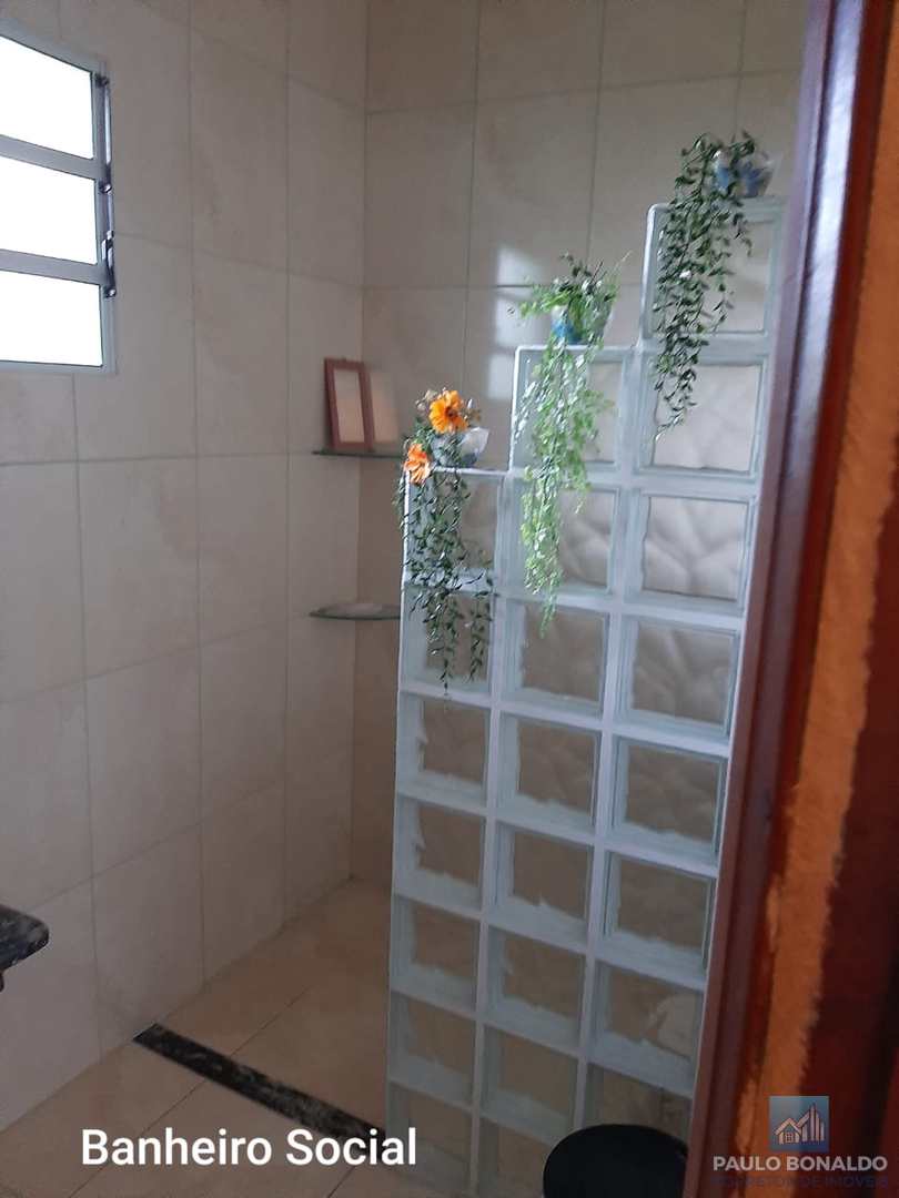 Casa à venda com 3 quartos, 320m² - Foto 17