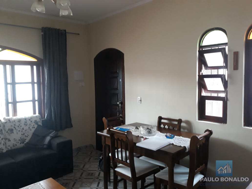 Casa à venda com 2 quartos, 148m² - Foto 2