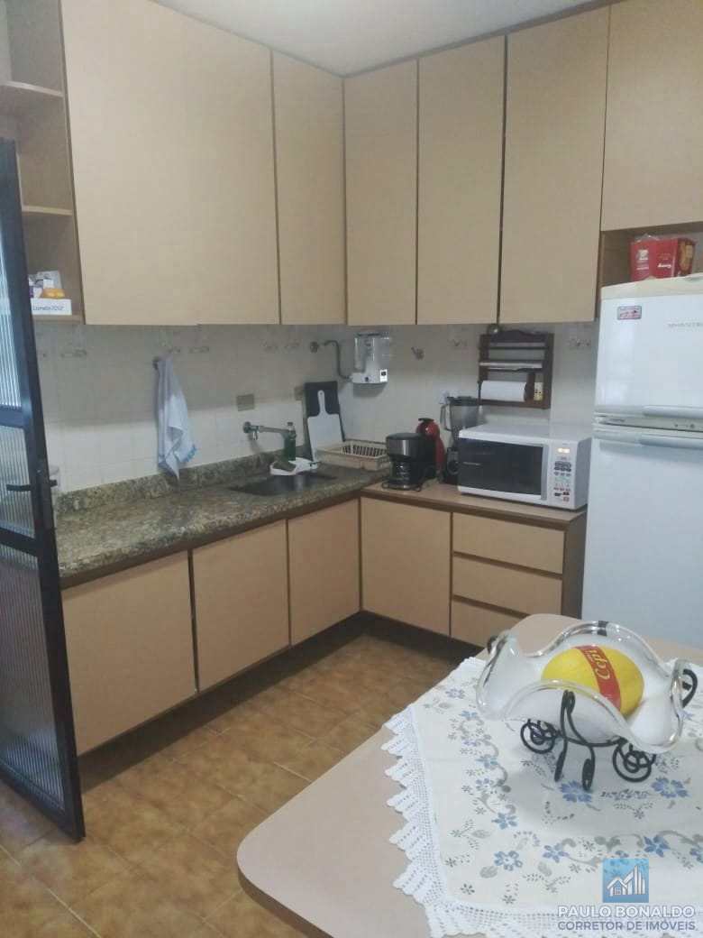 Apartamento à venda com 3 quartos, 125m² - Foto 7