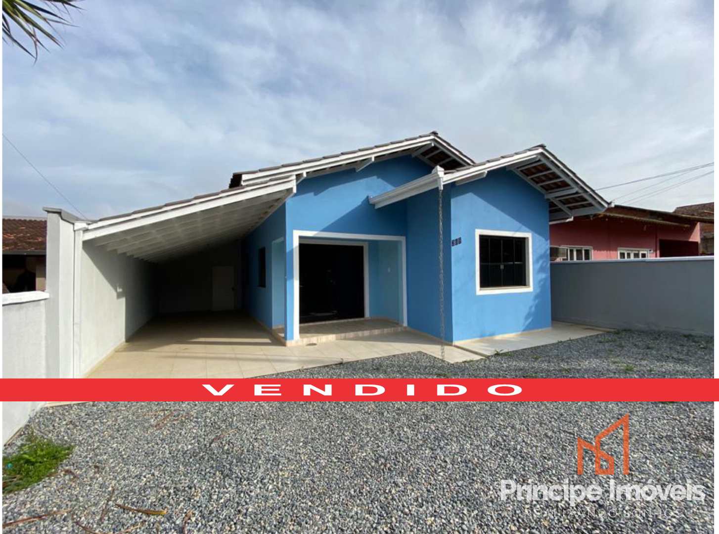 Casa com 3 dormitórios no Parque Guarani