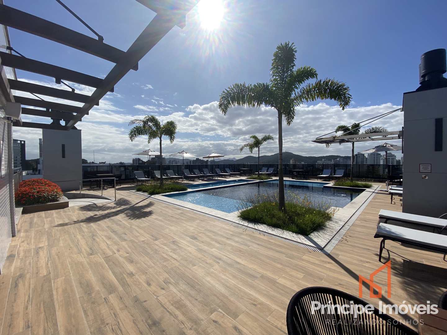 Apartamento com 2 suites, Atiradores, Joinville