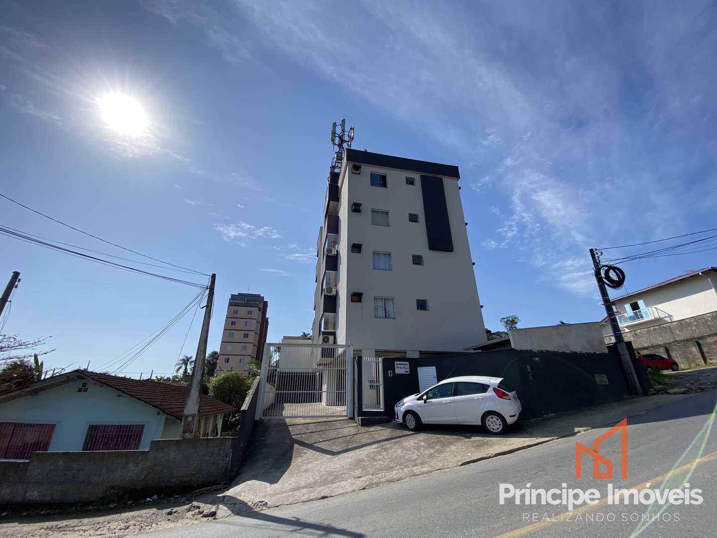 Apartamento com 2 dormitórios no Floresta