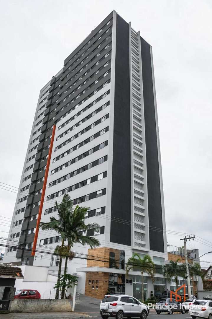 Apartamento com 1 dormitório no Centro