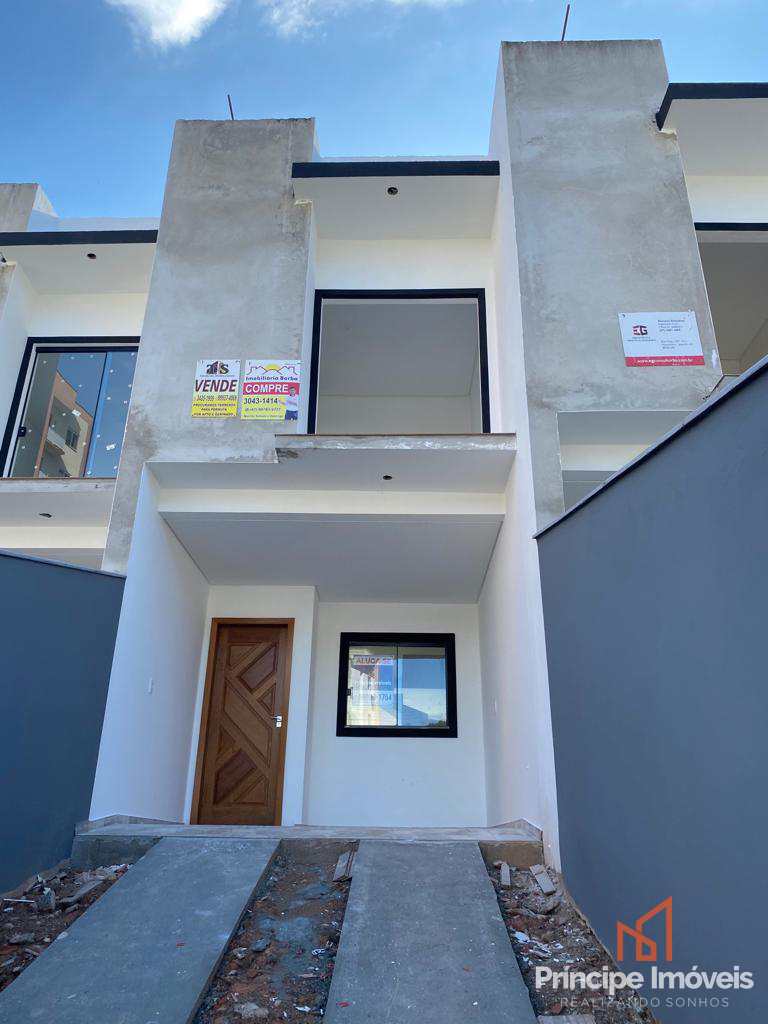 Casa geminada com 3 dormitórios, Santo Antônio