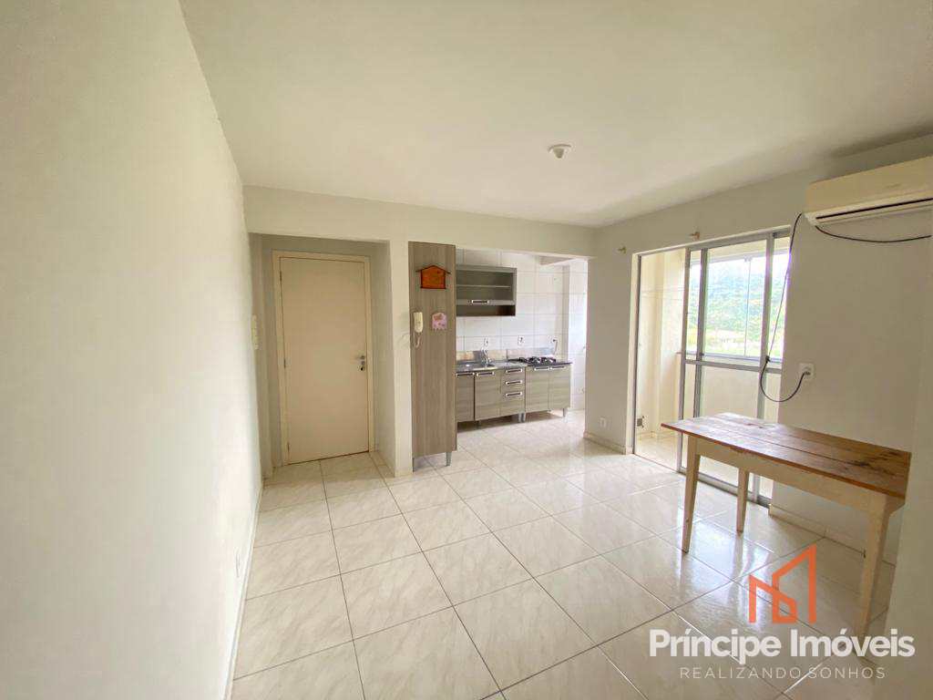 Apartamento com 2 dormitórios no Vila Nova
