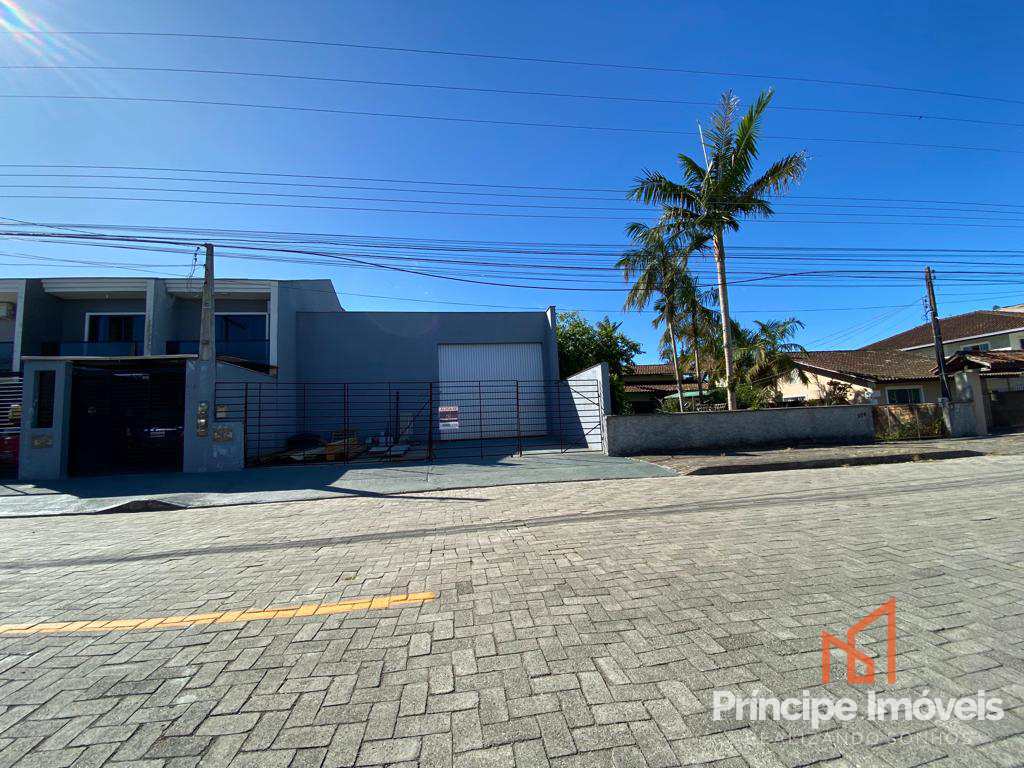 Galpão, Jardim Iririú, Joinville, Cod: 637