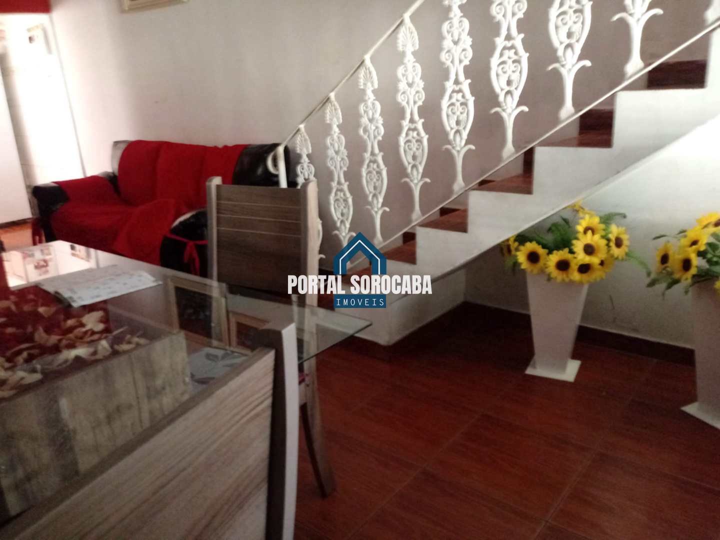 Casa à venda com 4 quartos, 200m² - Foto 3