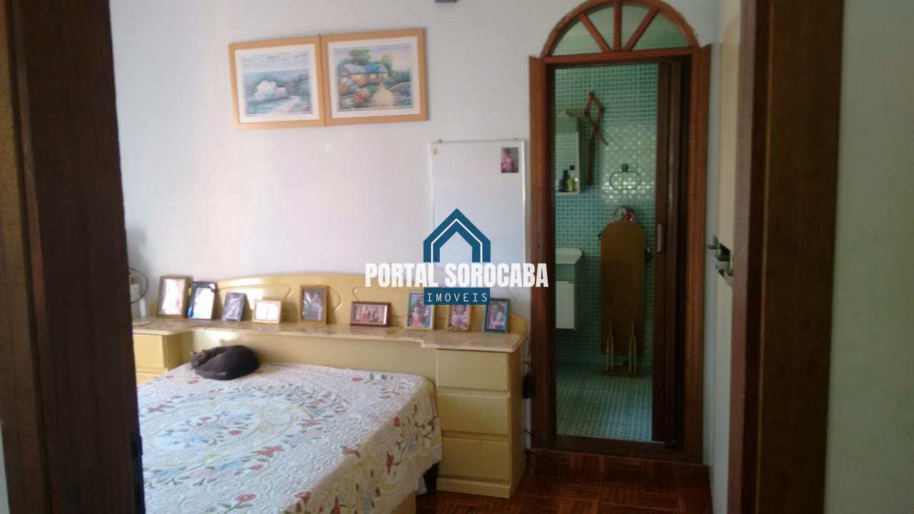 Casa à venda com 4 quartos, 200m² - Foto 14