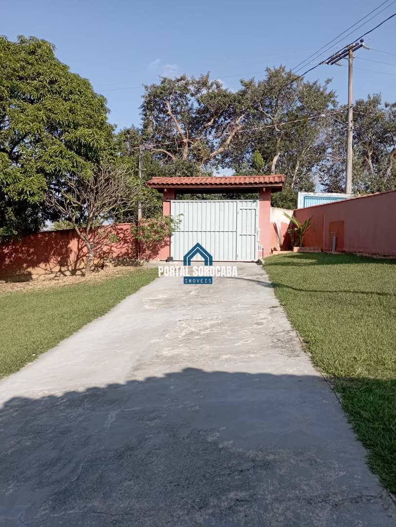 Fazenda à venda com 2 quartos, 4000m² - Foto 1