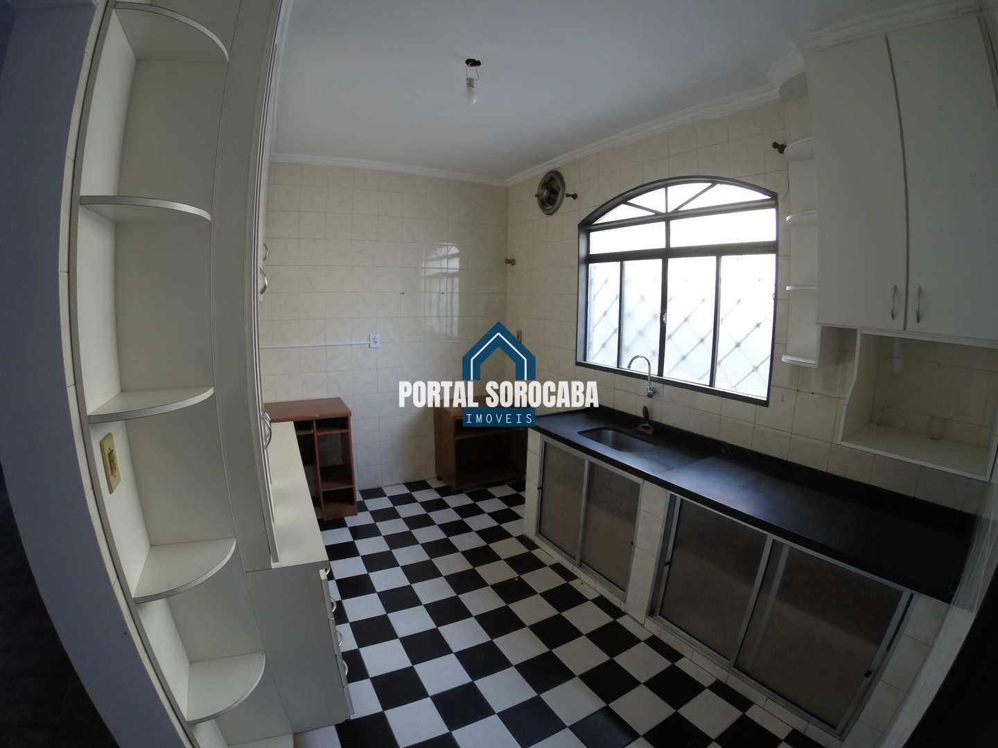 Casa à venda com 3 quartos, 194m² - Foto 18