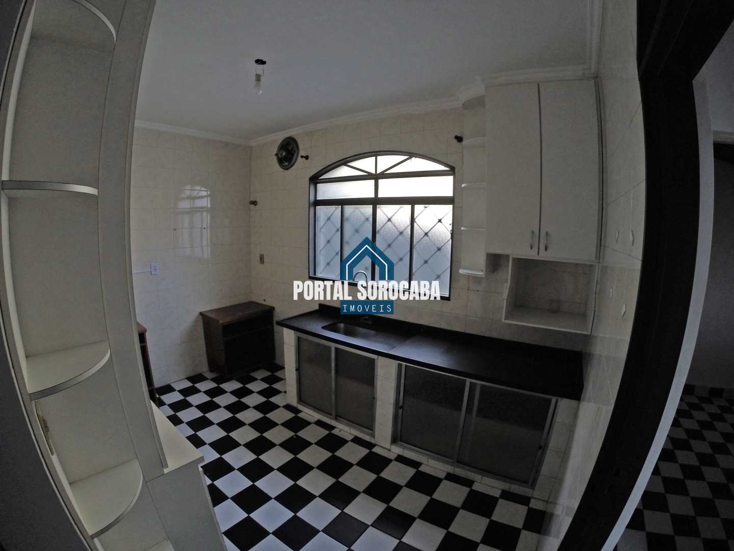 Casa à venda com 3 quartos, 194m² - Foto 17