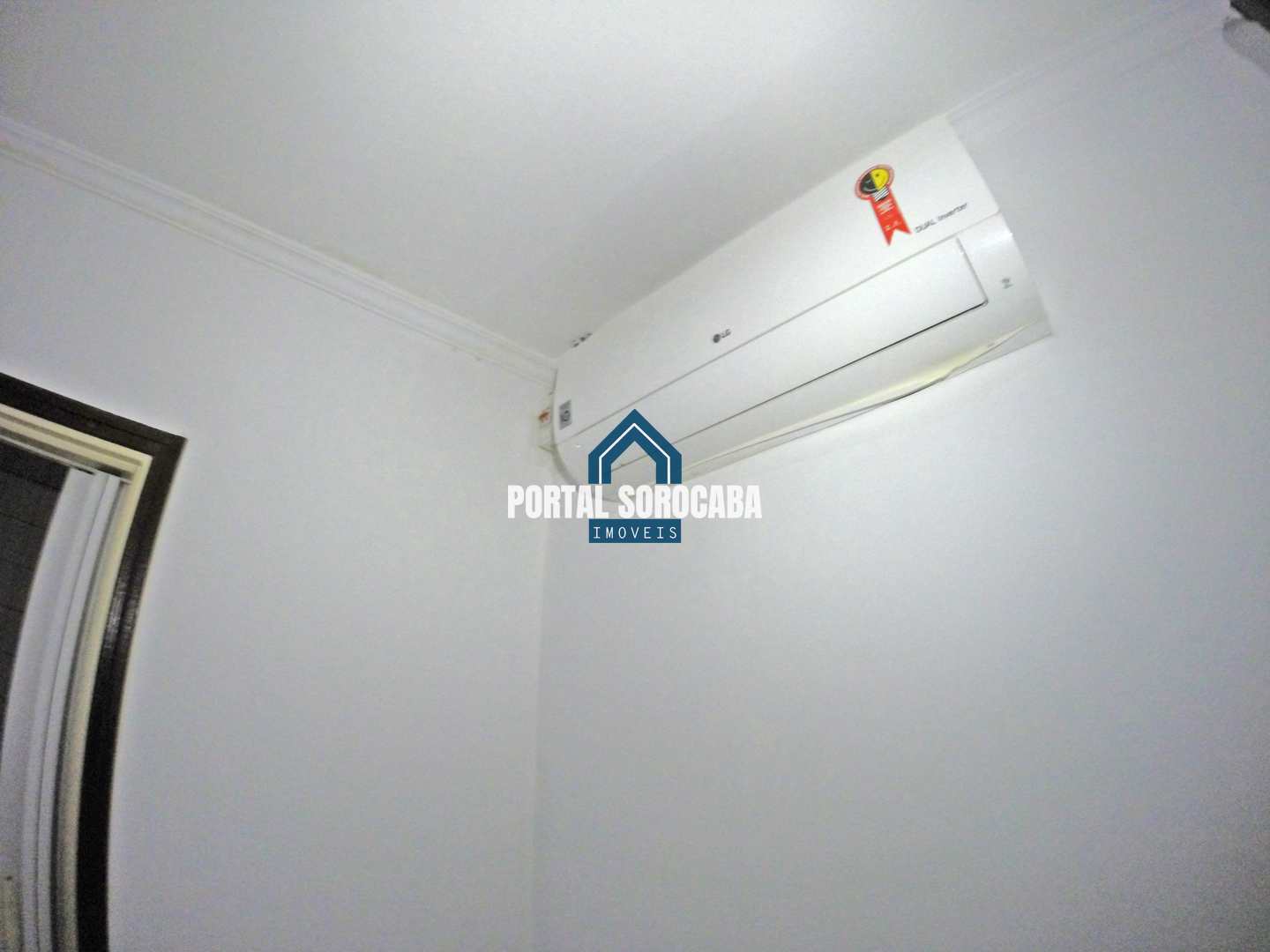 Casa à venda com 3 quartos, 194m² - Foto 35