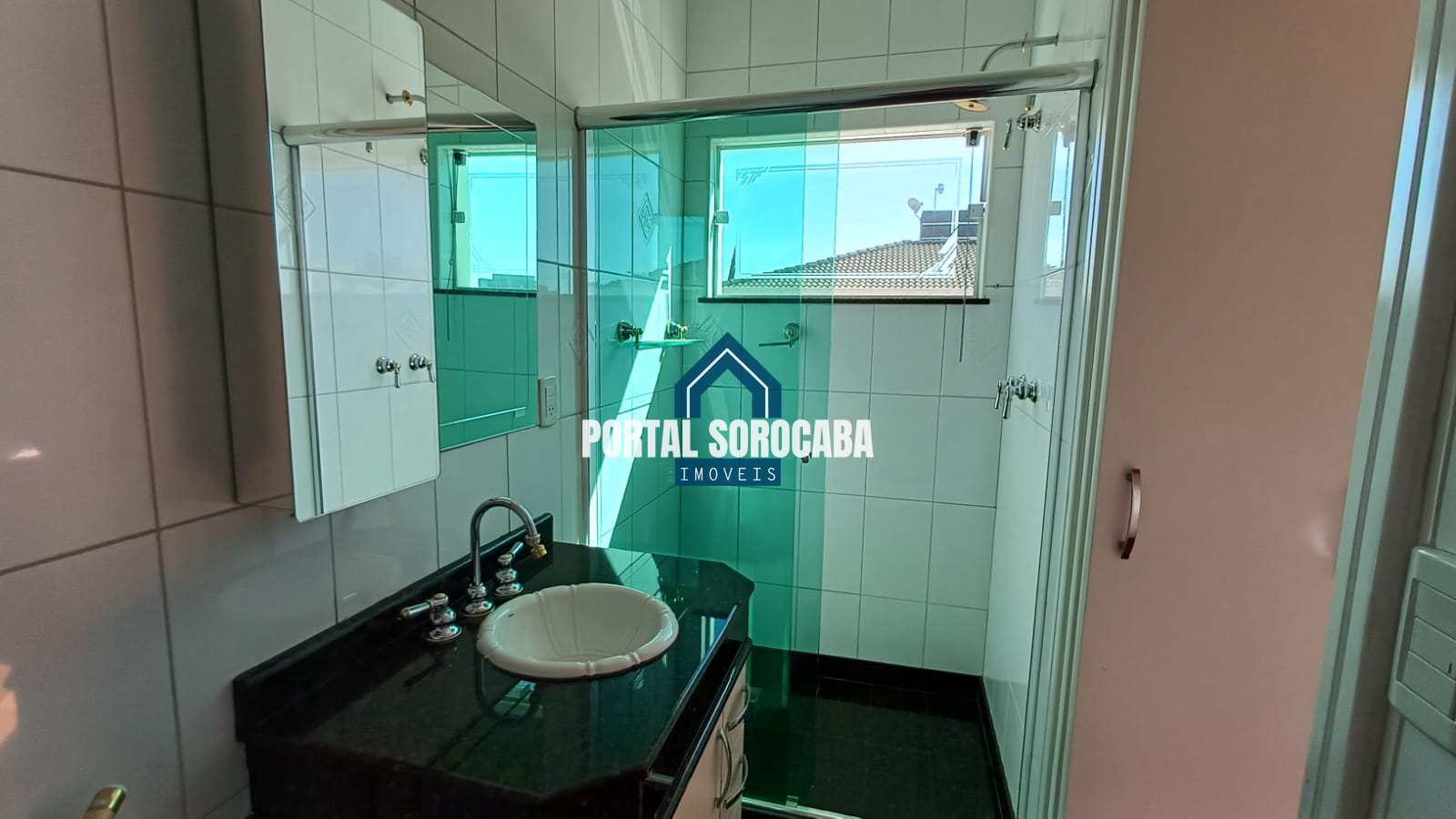 Casa de Condomínio à venda e aluguel com 4 quartos, 290m² - Foto 37