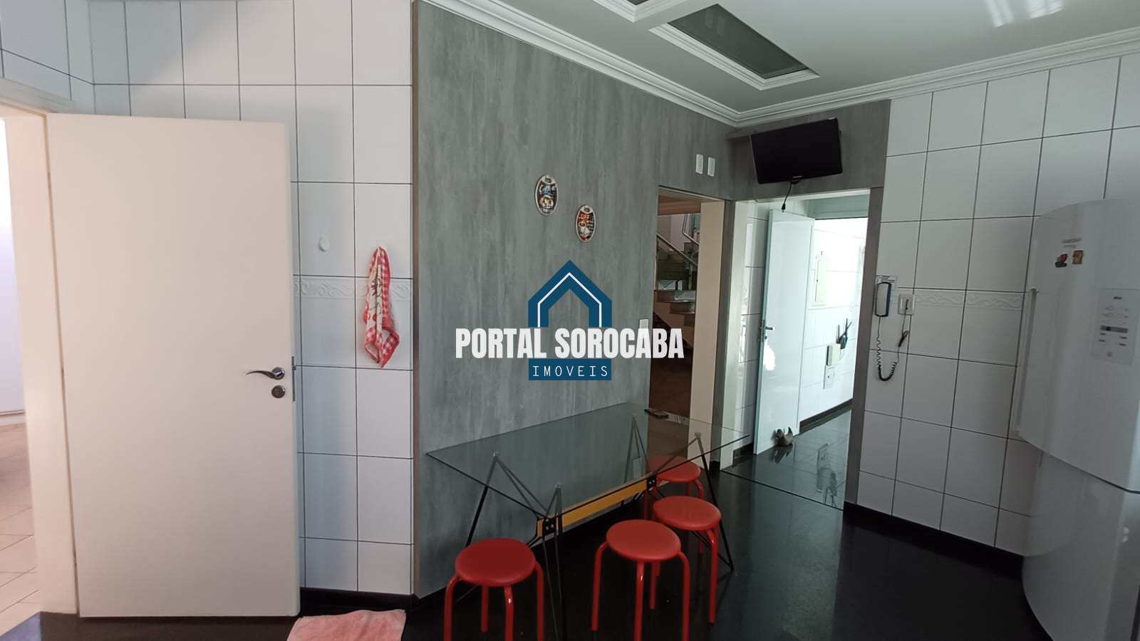 Casa de Condomínio à venda e aluguel com 4 quartos, 290m² - Foto 23