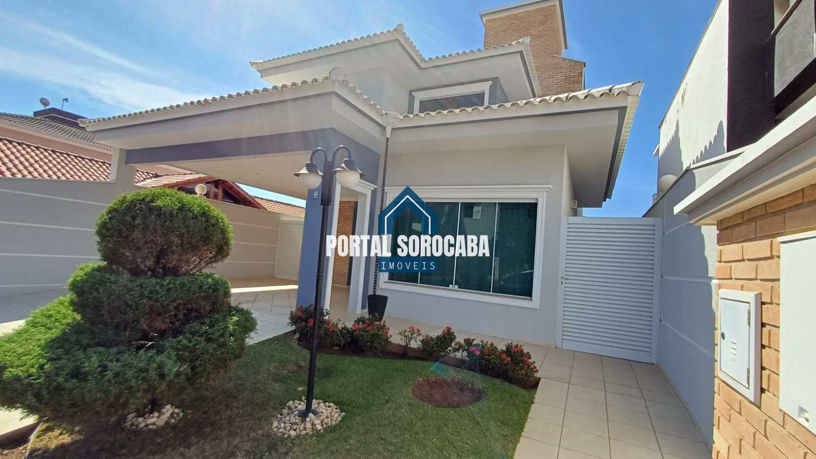 Casa de Condomínio à venda e aluguel com 4 quartos, 290m² - Foto 3