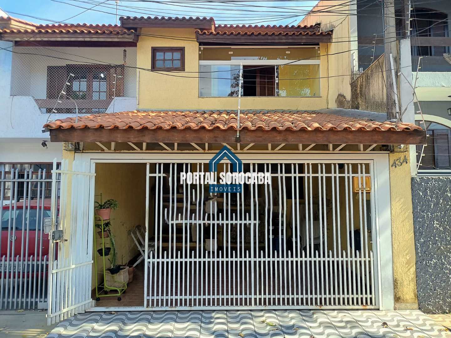 Casa à venda com 3 quartos, 162m² - Foto 2